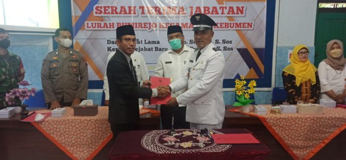 Serah Terima Jabatan Lurah Bumirejo