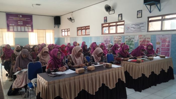 Tingkatkan Kapasitas Kader Posyandu, Kelurahan Bumirejo Bekali 40 Kader dengan Pemanfaatan Teknologi AI 02